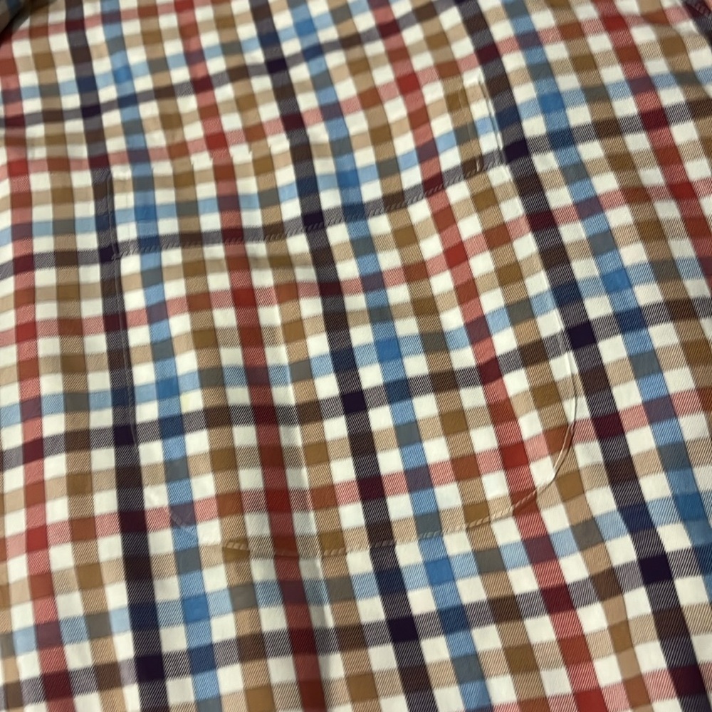 Peter Millar Button Down Size XL - Picture 2 of 7